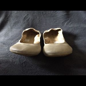 VivoBarefoot Jing Jing Flats- EUR 41 (US 9/10)
